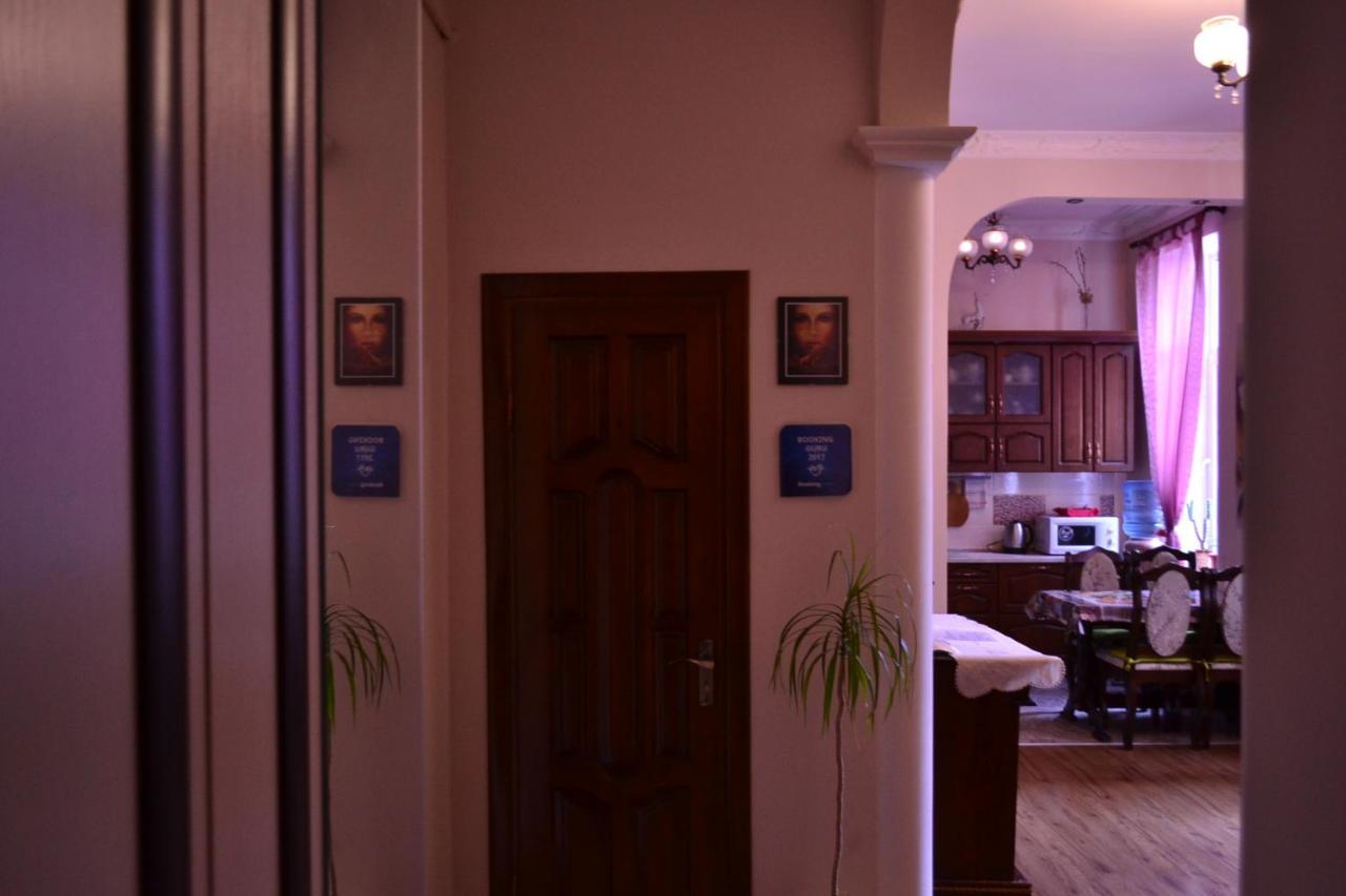 Apartment On Shevchenka Boulevard Ternopil Exteriér fotografie